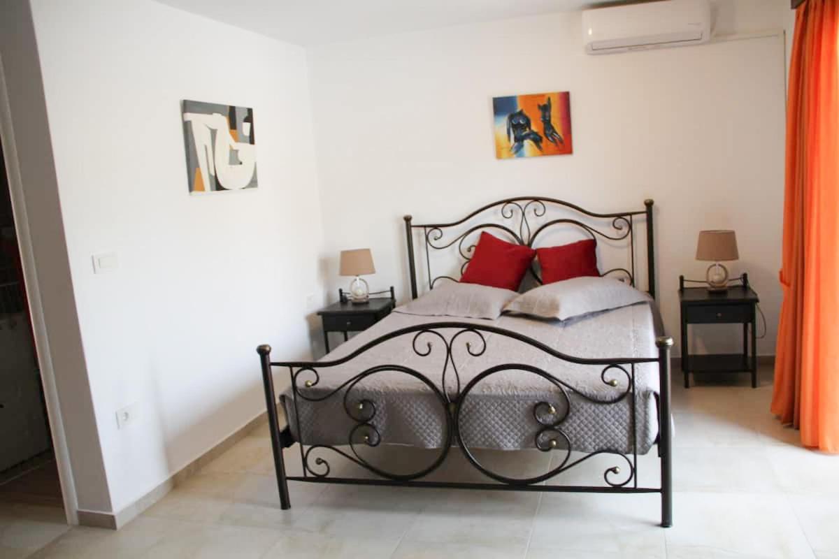 Αριων Village & Suites Nafplion Exteriör bild