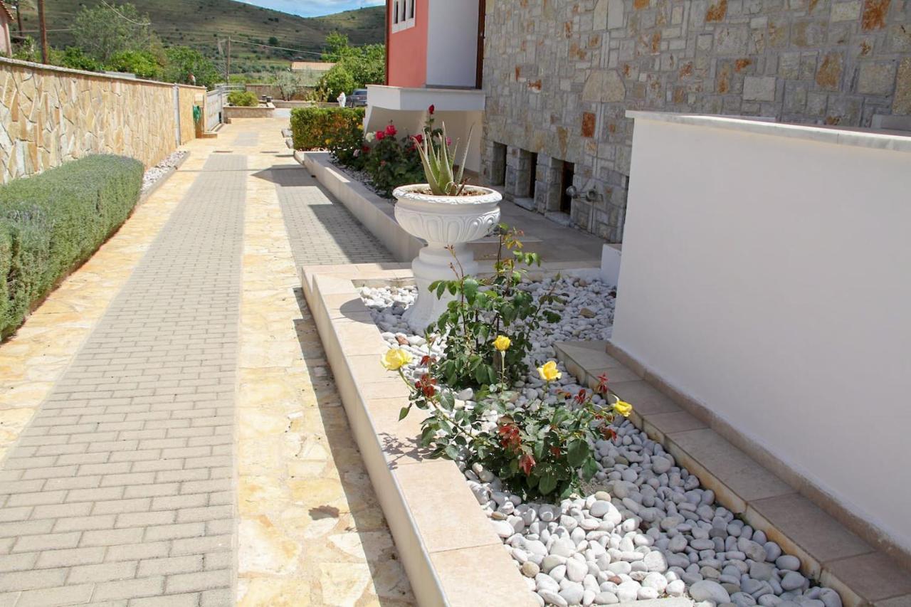Αριων Village & Suites Nafplion Exteriör bild