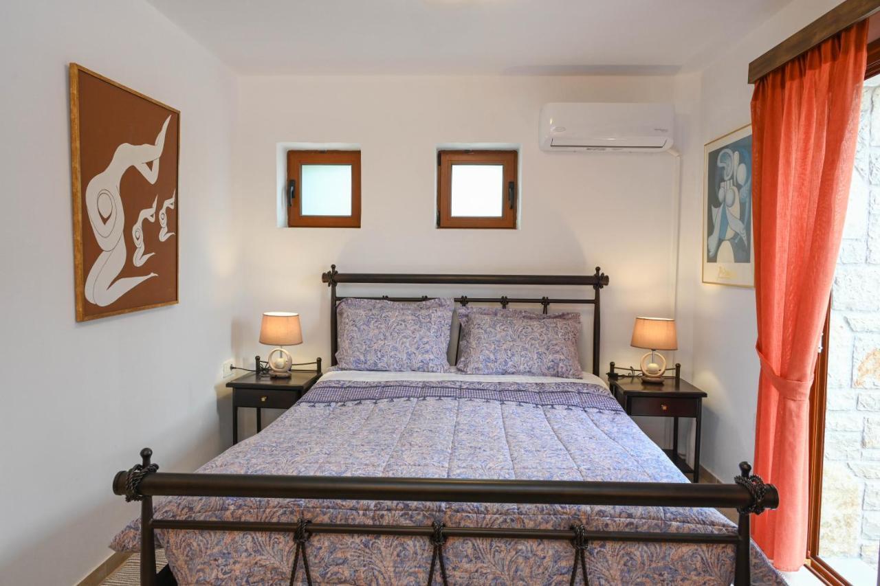 Αριων Village & Suites Nafplion Exteriör bild
