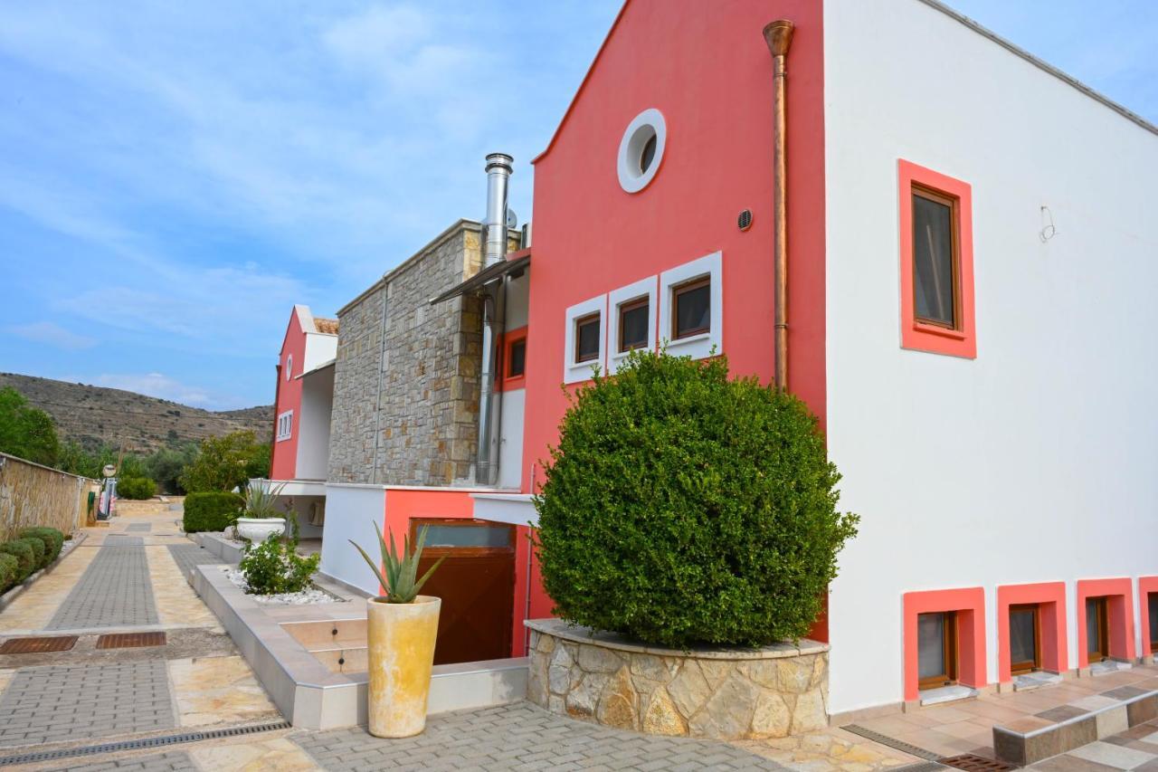 Αριων Village & Suites Nafplion Exteriör bild